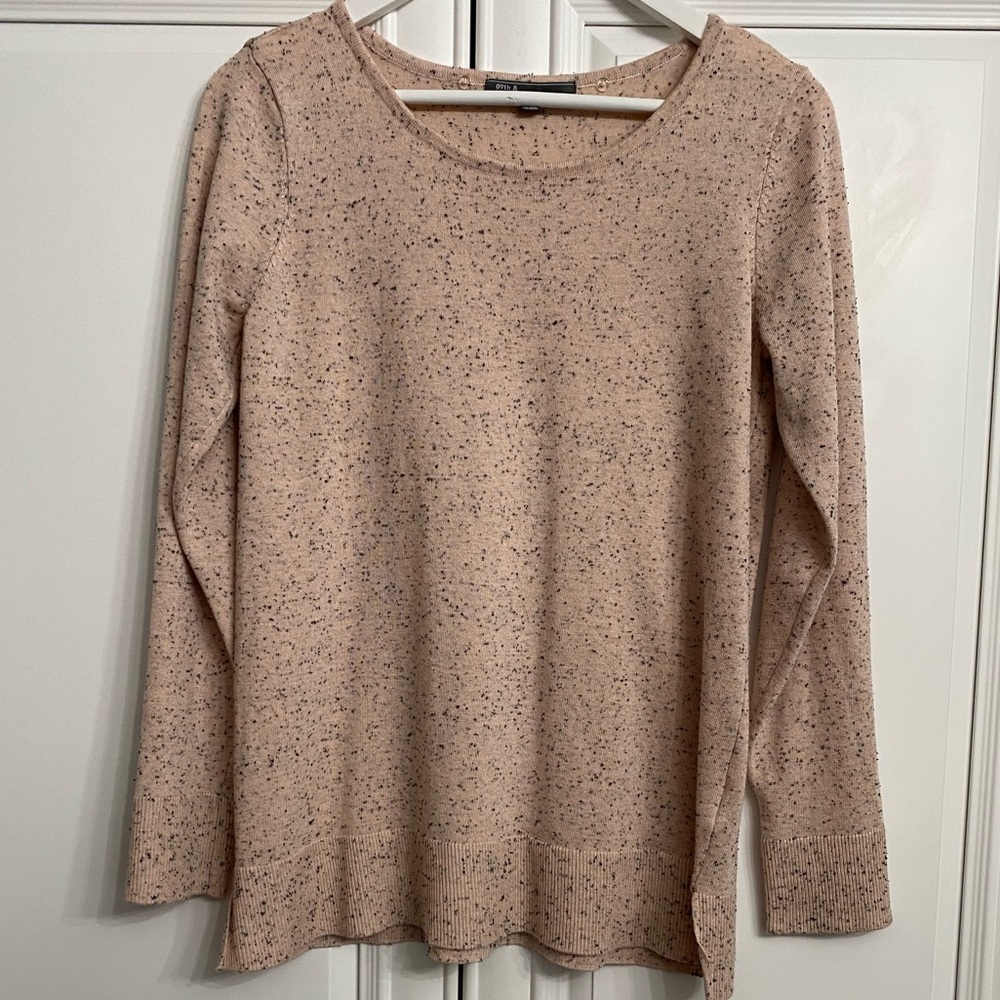 89th & Madison Women’s Medium Scoop Neck Long Sleeve Sweater Pink w/Black Flecks